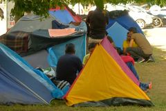 Desítky migrantů v Bosně chtěly přejít do Chorvatska, policie jim v tom zabránila