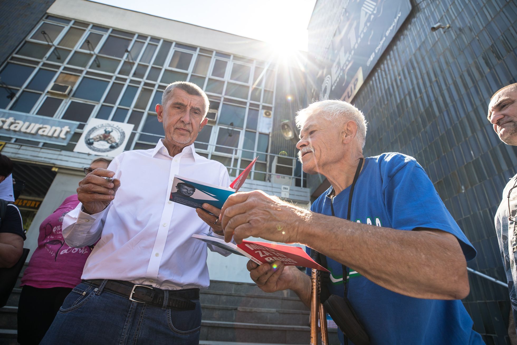 Andrej Babiš, meeting Břeclav, obytňák, karavan, kampaň
