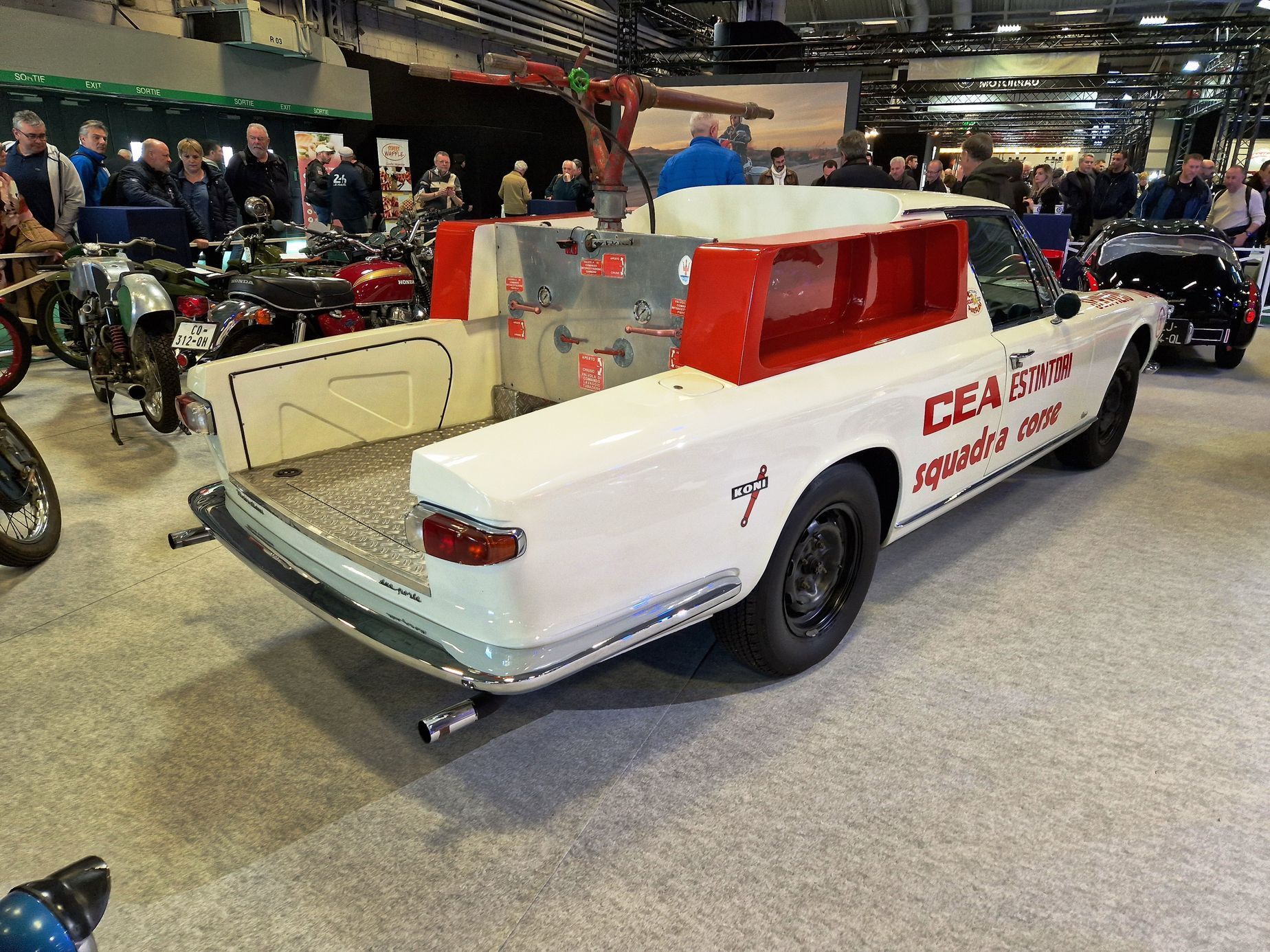 Retromobile Paříž 2024