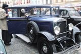 Praga Piccolo, též zvaná Piccola, z roku 1924. Na akci OldTimer Corso Pardubice 2013 nejstarší přítomné auto. Asi nejrozšířenější vůz na československých silnicích v druhé polovině 20. let a ve 30. letech 20. století. Nabízen jako cenově přijatelný vůz pro široké lidové vrstvy.