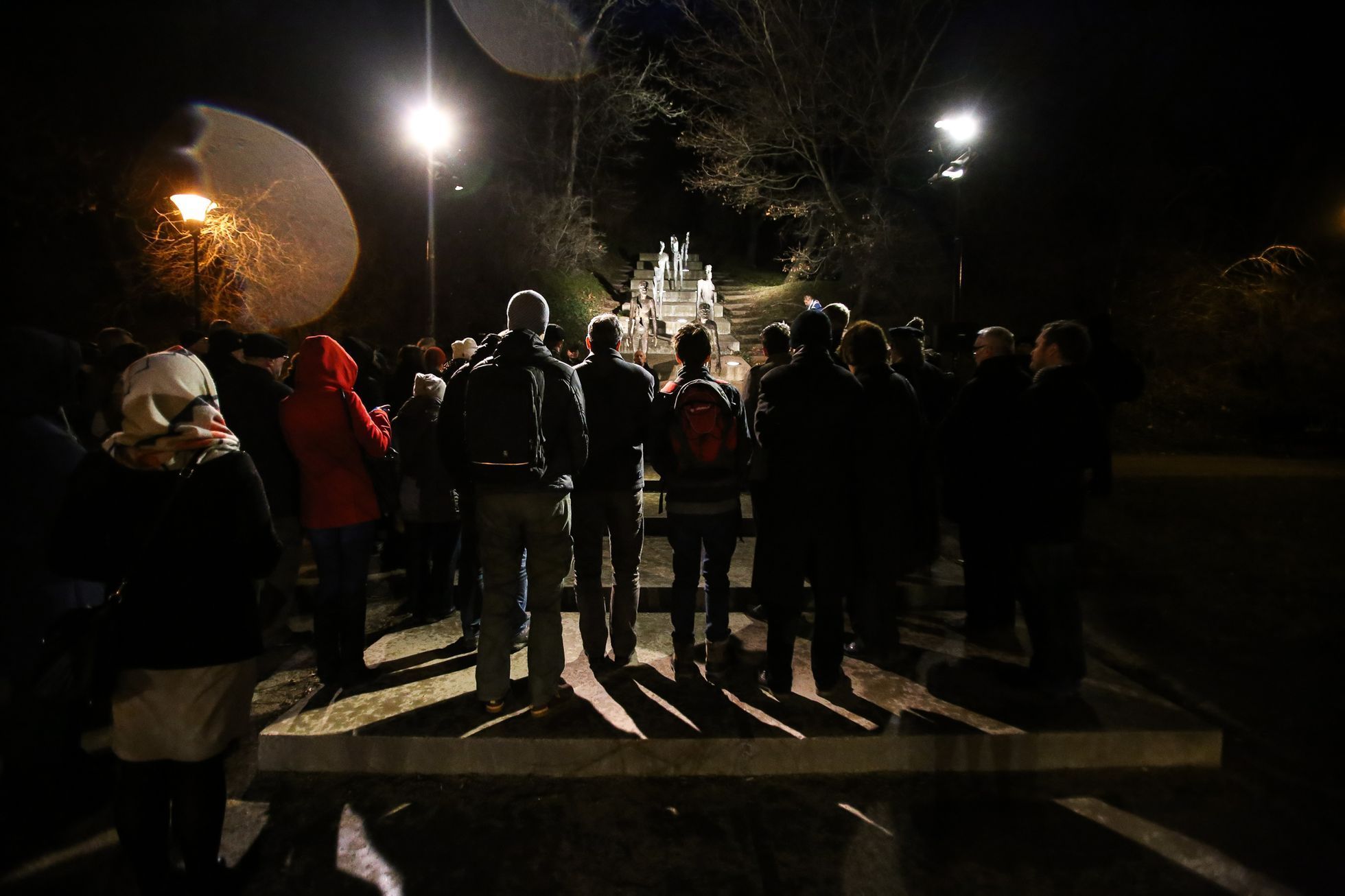 Shromáždění k připomínce 25. února a obětem komunismu - Staromětské náměstí a Úvoz