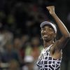 Venus Williamsová se raduje z vítězství nad Petrou Kvitovou