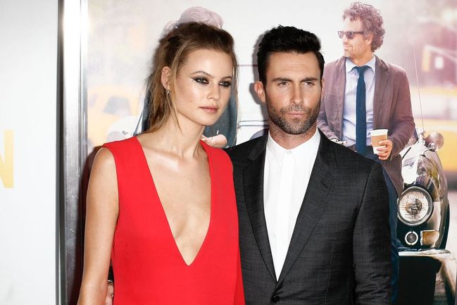 Behati Prinsloová a Adam Levine