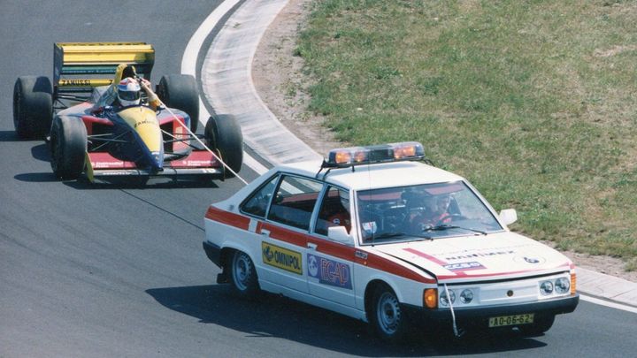 Zapomenutá hvězda socialistických závodů. Český Narex pomáhal v F1, teď dostal knihu