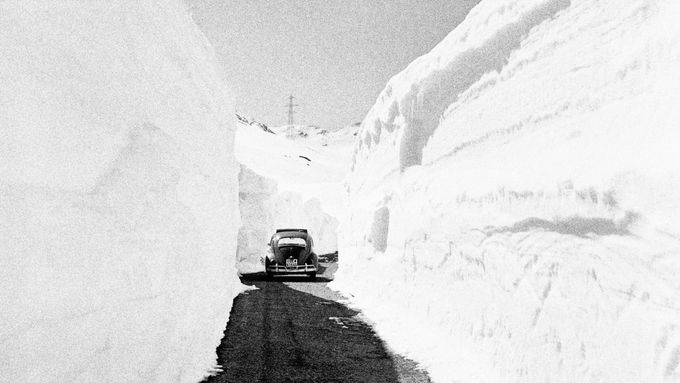 Monstrózní zimy minulosti. Černobílé fotky ukazují až 150 let staré mrazy a sníh