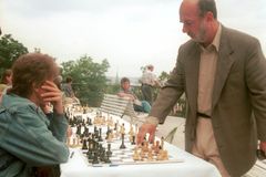 Zemřel Lubomír Kaválek, český král amerického šachu