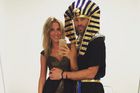 Jaromír Jágr vyrazil na halloweenskou party v kostýmu faraona. Na svém instagramovém účtu dokonce odvysílal i průběh celého večera a všem ukázal, že by se neztratil ani jako tanečník.