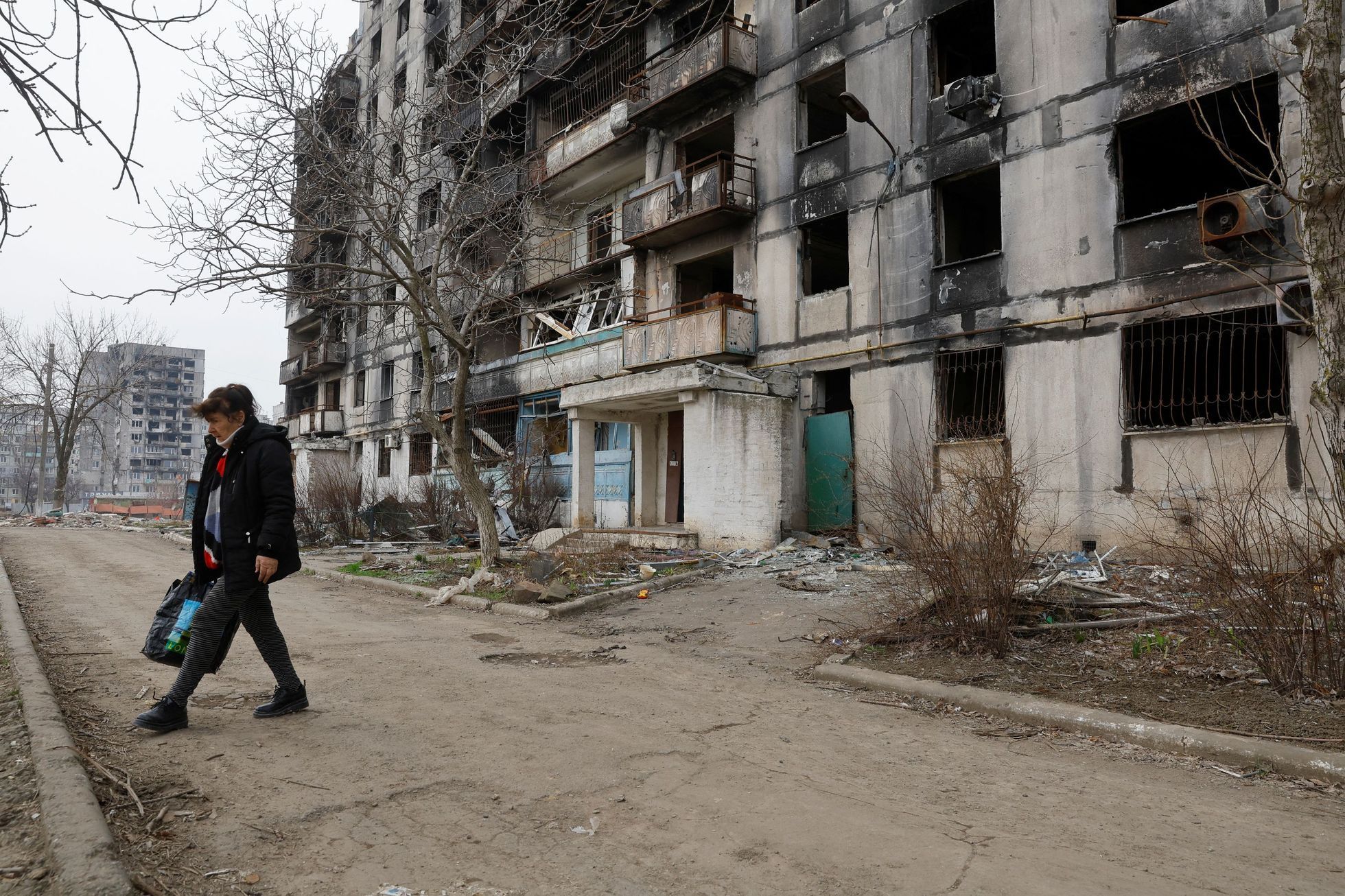 Mariupol ruská invaze na Ukrajině okupace