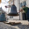Kutná Hora, vrácení zvony Michal a Ludvík, bývala jezuitská kolej, GASK