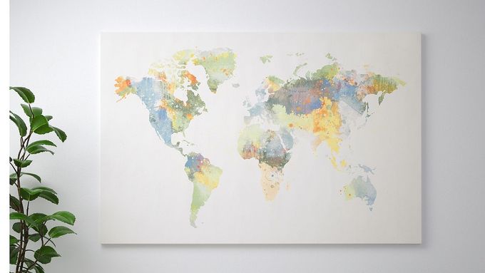 Výrobek Björksta - "obraz s rámem, náš svět". Nový Zéland není k nalezení.