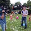 Sněhová bitva v parném létě