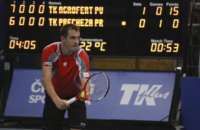 Také Přerov měl na své straně daviscupového vítěze. Lukáš Rosol ale na Andreas Seppiho z Itálie nestačil.