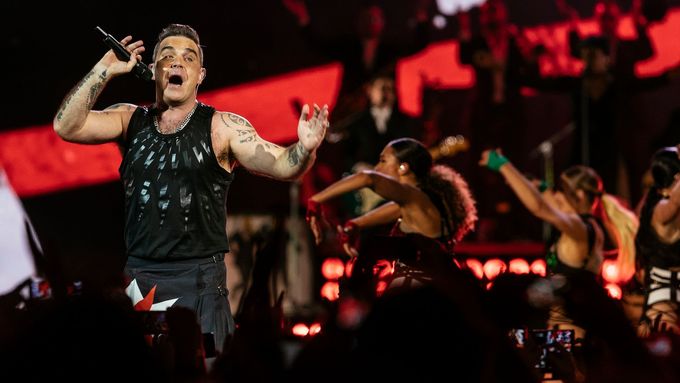 Zatím naposledy Robbie Williams vystoupil před sedmi lety na pražském Letišti Letňany.