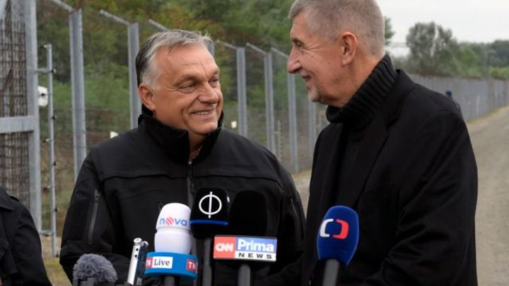 EU dost nebrání své hranice, notovali si Babiš s Orbánem u protimigračního plotu; Zdroj foto: ČTK