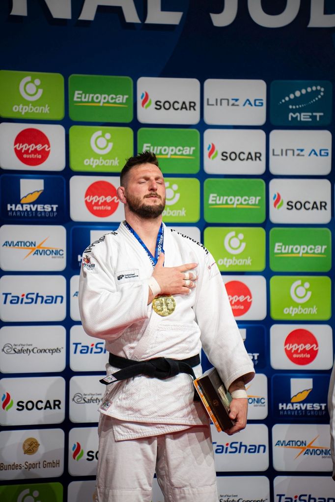 Lukáš Krpálek v dokumentu Adolfa Ziky Jemný rváč.