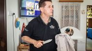 Modelová situace: jak rychle reagovat, když útočník vtrhne do třídy.