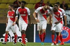 Monako po osmi zápasech prohrálo, ve šlágru francouzské ligy podlehlo Lyonu