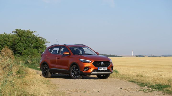 Už jsou tu a bohužel to dělají velmi dobře. Test čínského crossoveru MG ZS; Zdroj foto: Martin Frei