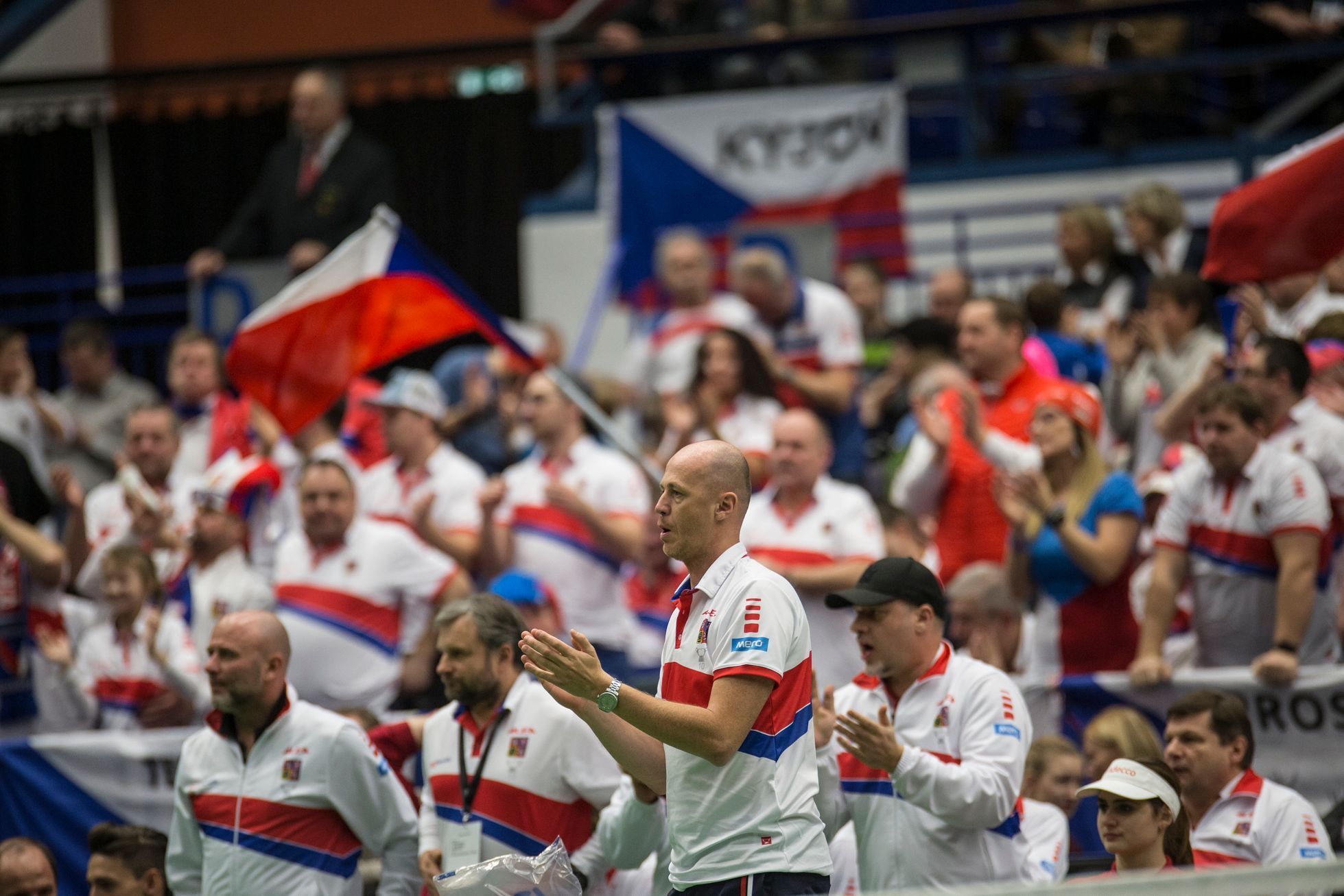 Fed Cup Česko - Španělsko, úvodní dvouhry