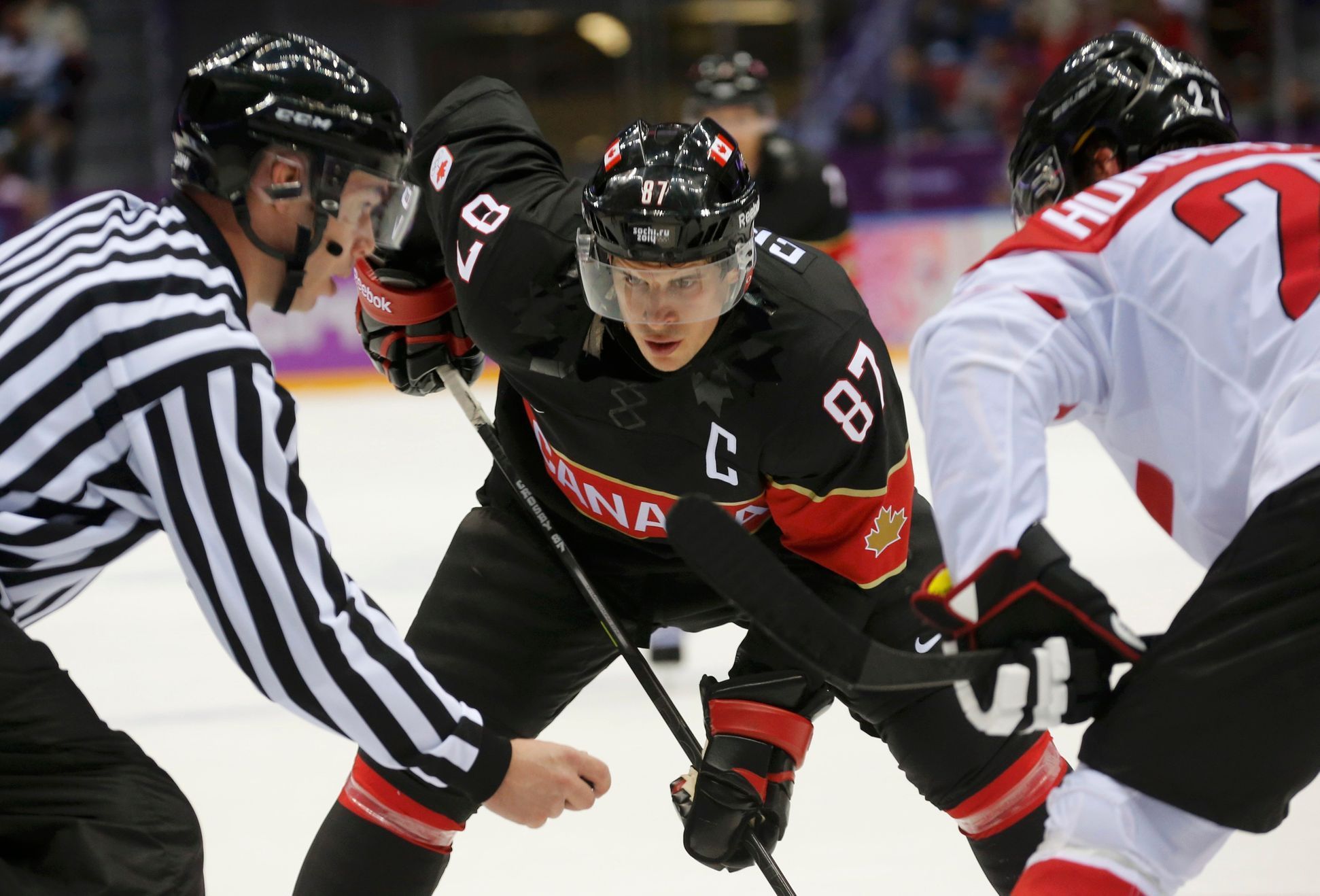 Soči 2014: Kanada (Crosby) - Rakousko (hokej, skupina B)