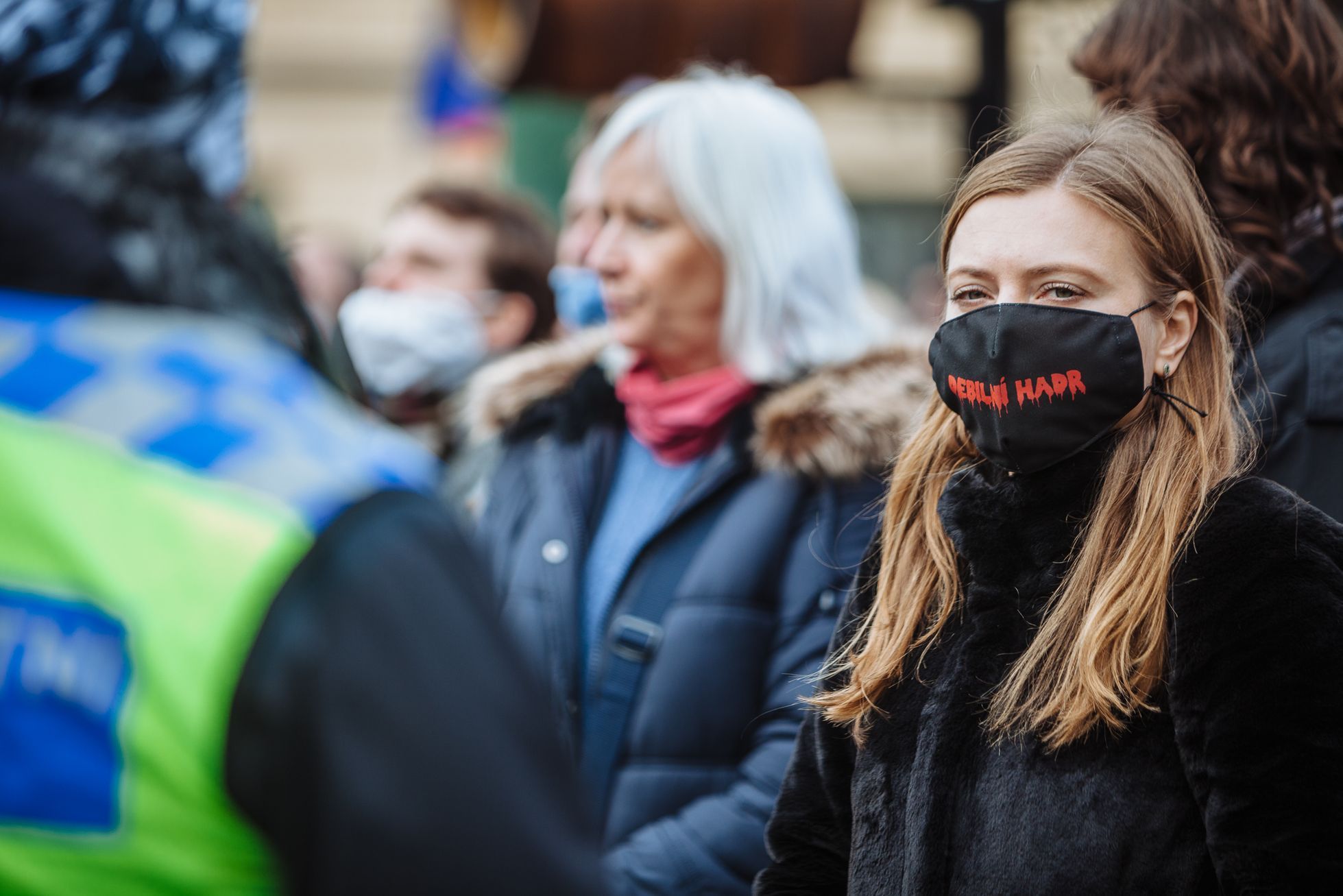 Demonstrace proti omezování svobod, koronavirus, Náměstí republiky, 28. 10. 2020