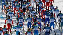 Peloton běžců na lyžích