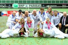 Finále Fed Cupu 2014: Český tým slaví triumf