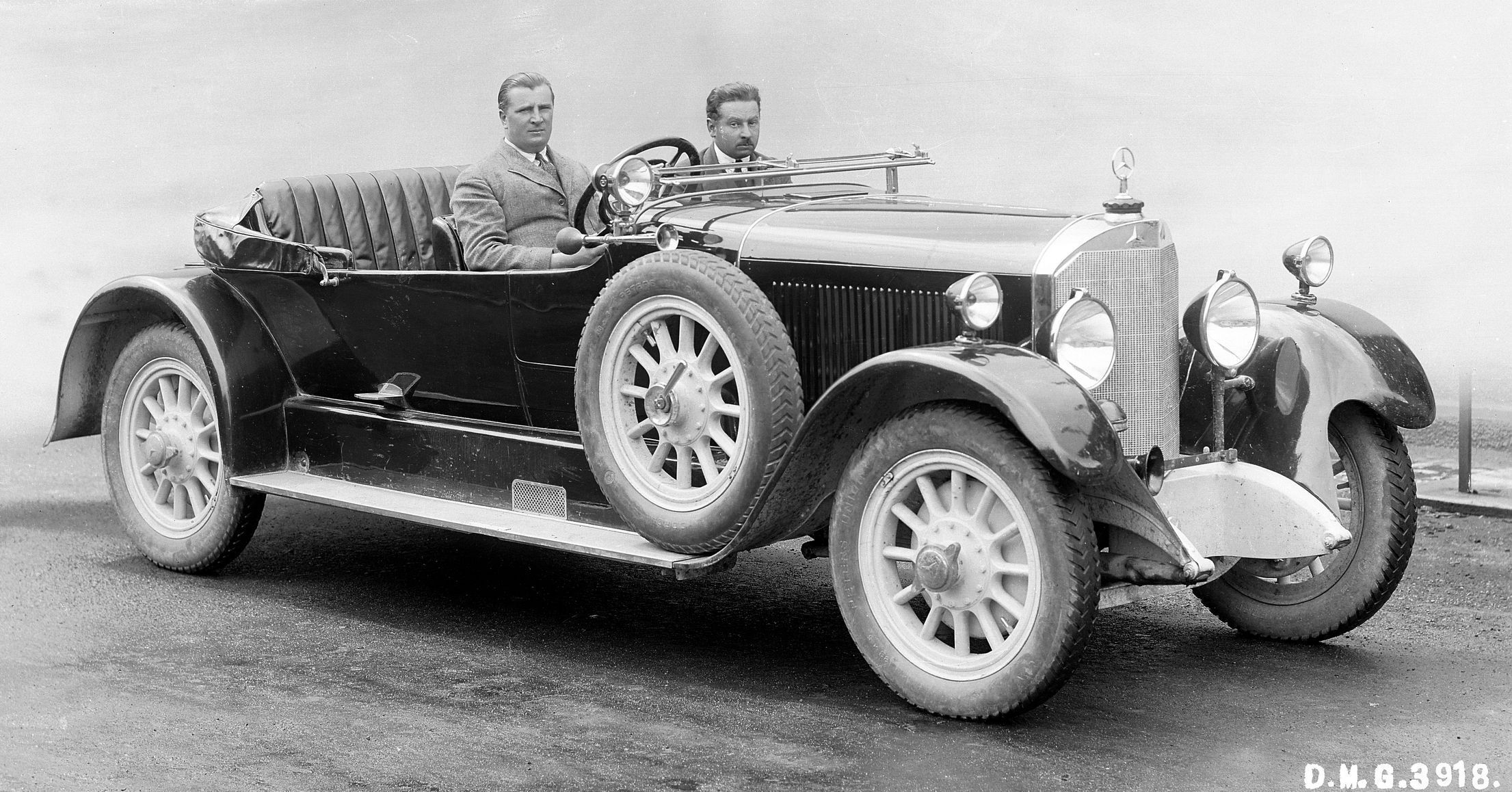Čeští rodáci v Mercedesu historie auto veterán