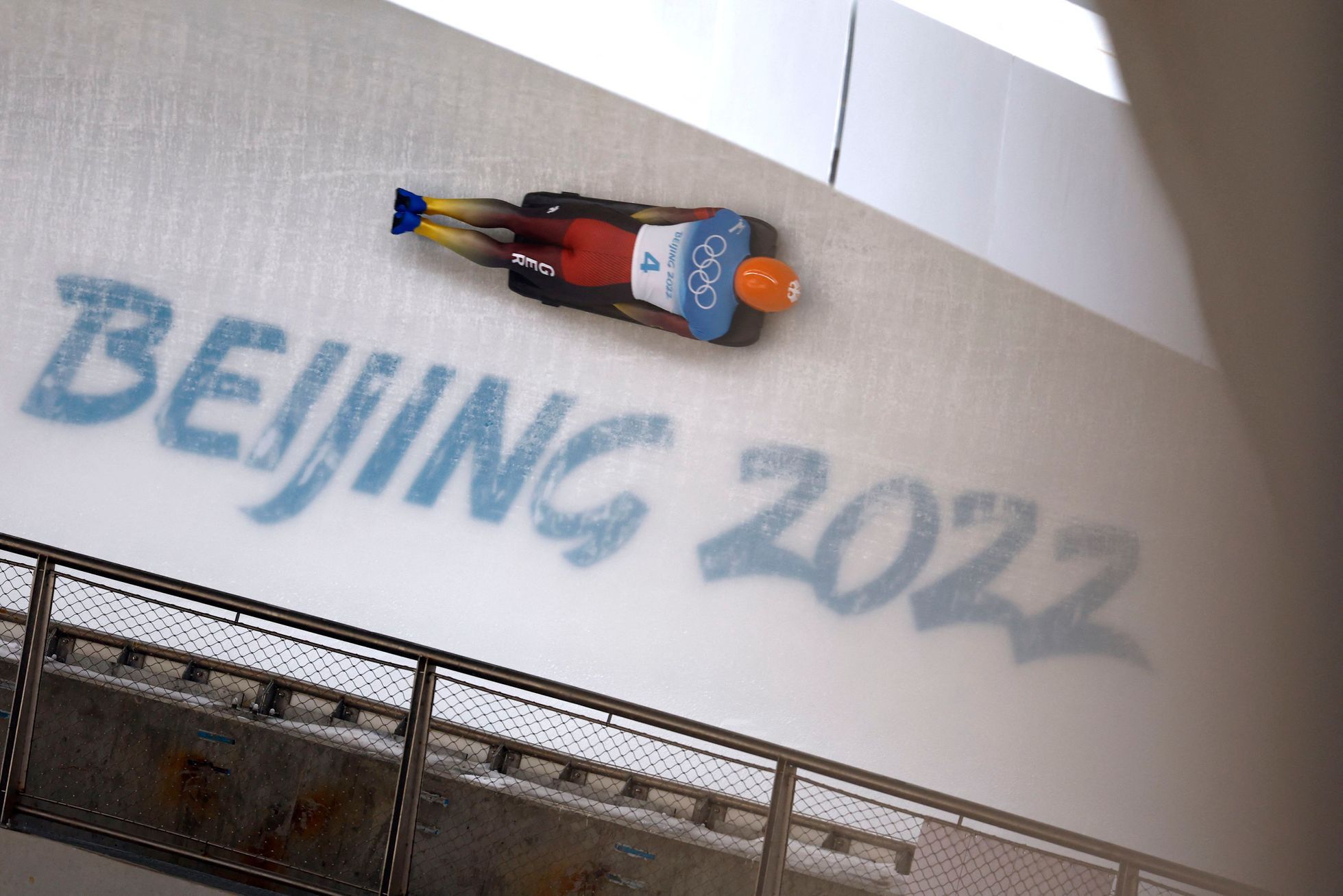 Němec Christopher Grotheer při závodě skeletonistů na olympiádě v Pekingu 2022