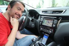 Test navigací v pražském provozu: Nejrychlejší je ta v mobilu, za kterou se nic neplatí