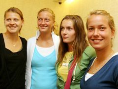 České tenistky před odletem na Fed Cup do Španělska