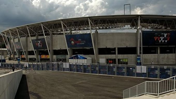 Stade de Geneve - tady se Češi utkají o postup