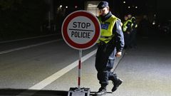 Policie, hranice, Slovensko, kontrola, migranti