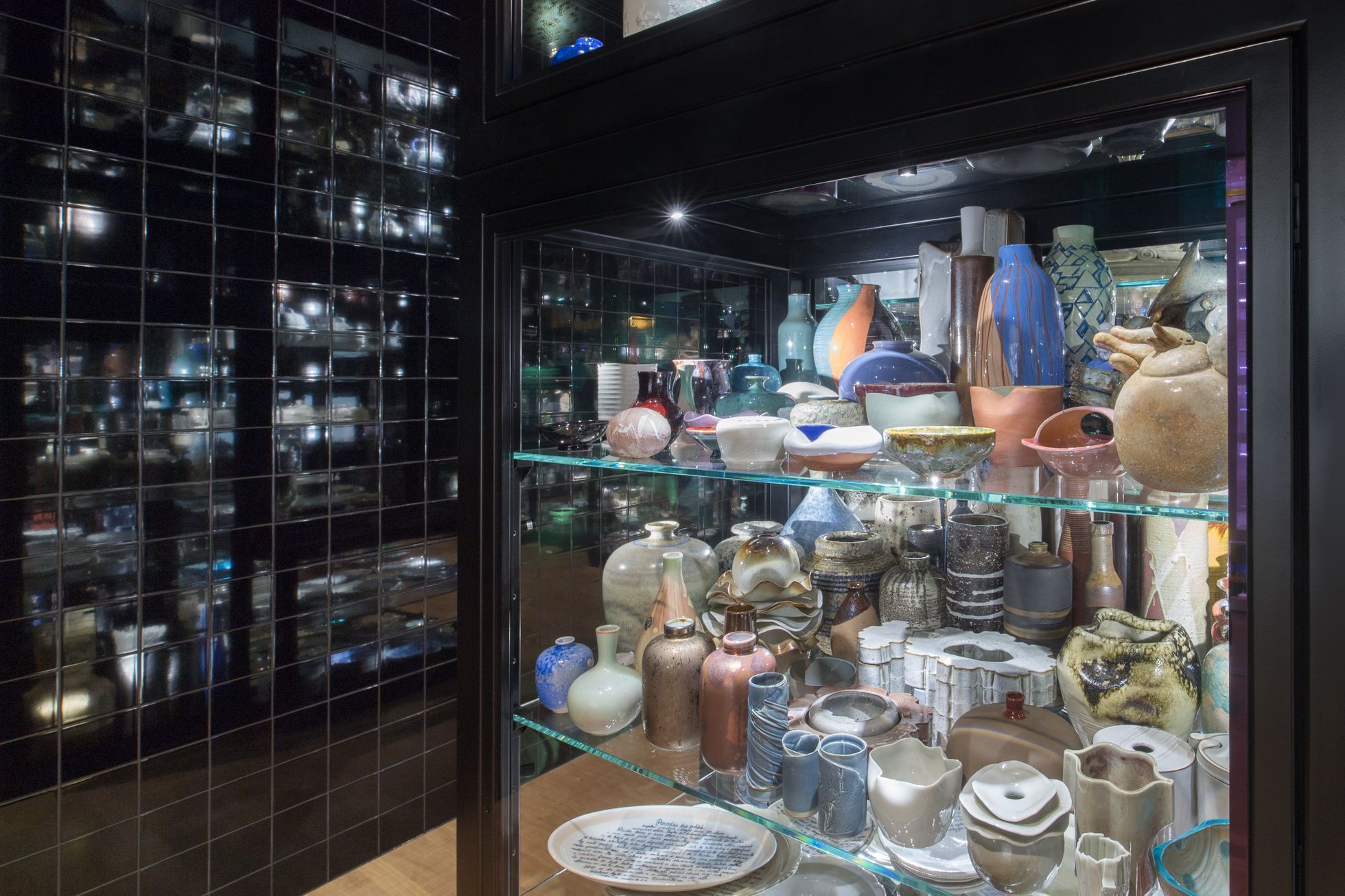 Art Design Fashion, Uměleckoprůmyslové muzeum, Black & Light Depo