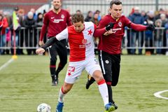 Lafata zahodil penaltu, Slavia remizovala v Silvestrovském derby se Spartou 3:3