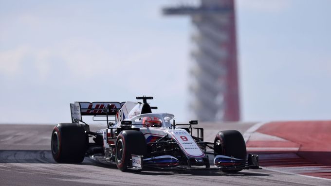 Nikita Mazepin v Haasu během Velké ceny USA F1 2021