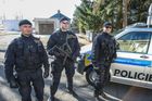 Policie obvinila čtyři muže z Teplic kvůli vydírání