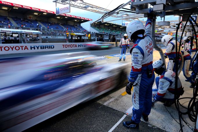 24 h Le Mans 2015: Toyota TS040 Hybrid