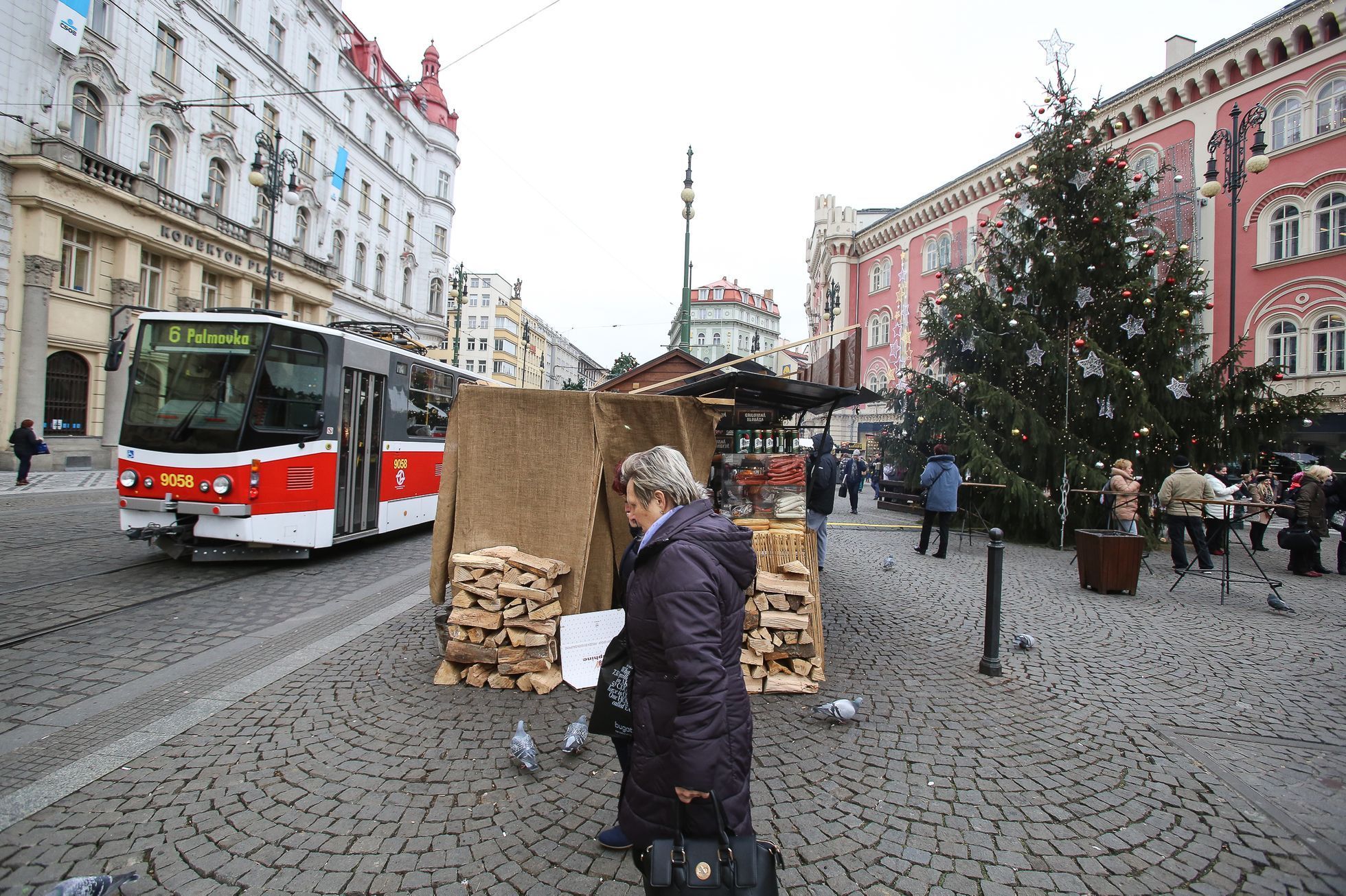 Vánoční trhy v Praze - bezpečnostní opatření po berlínských útocích 2016