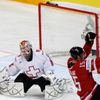 Ryan Getzlaf dává třetí gól v zápase Kanada - Švýcarsko