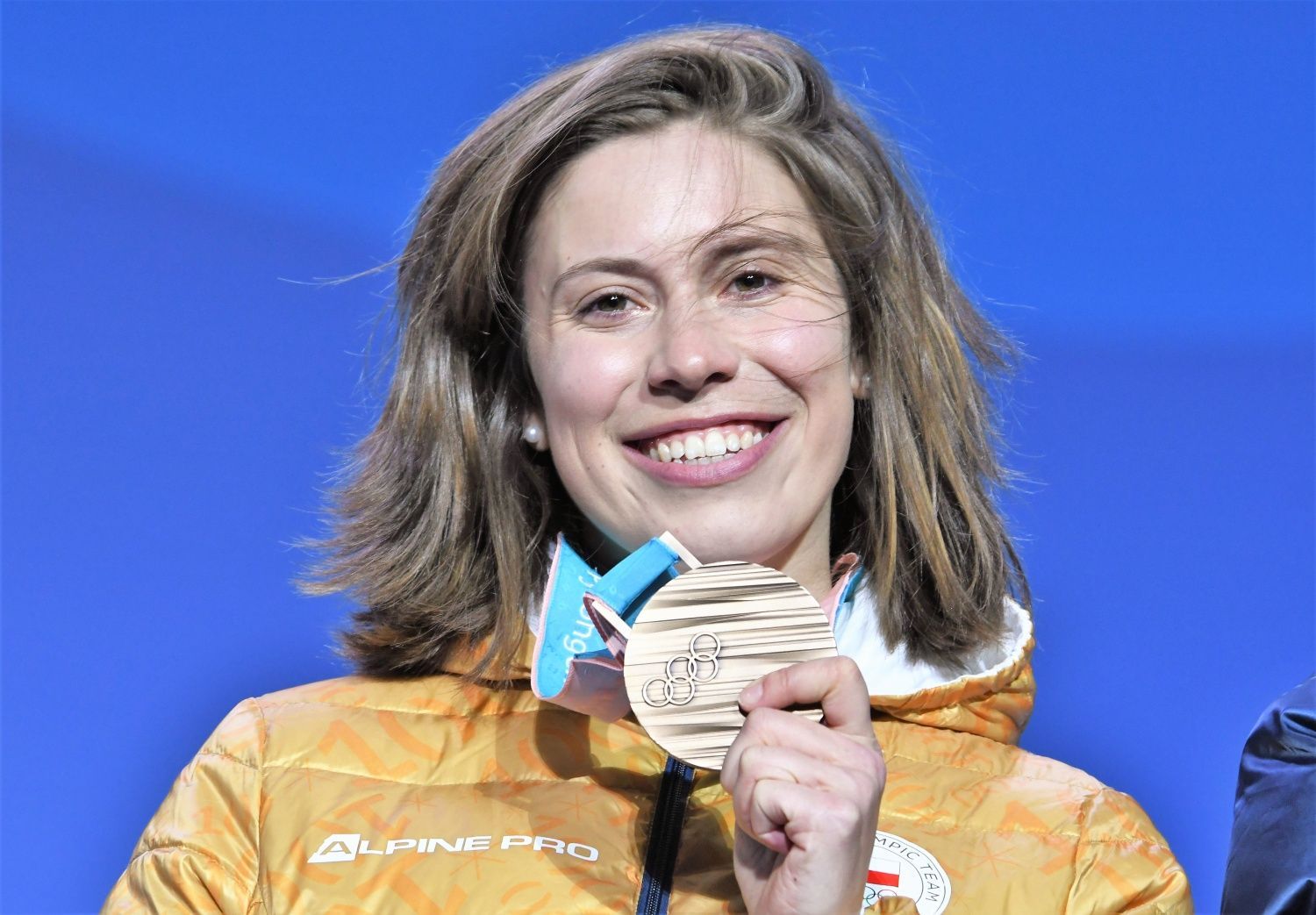Eva Samková s bronzovou medailí na ZOH 2018