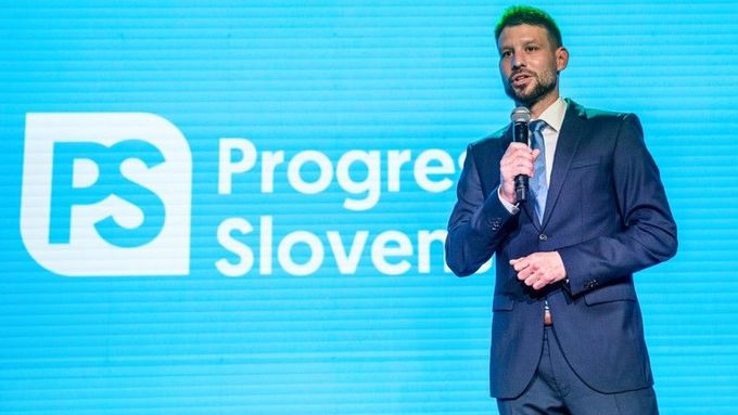 Lídr Progresivního Slovenska Michal Šimečka.