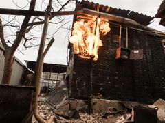 Hořící dům v obci Horenka. 