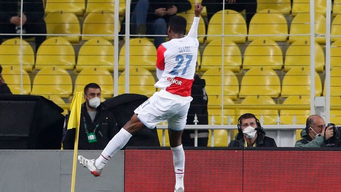 Ibrahim Traoré slaví gól Slavie do sítě Fenerbahce Istanbul