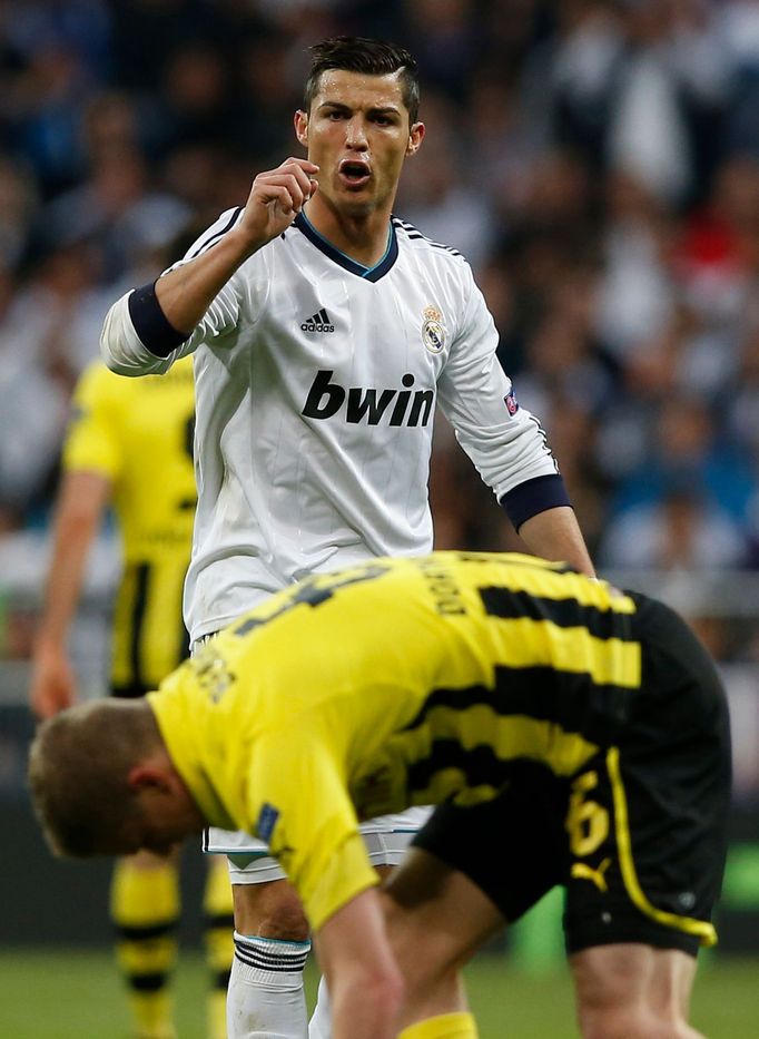 Fotbal, Liga mIstrů: Real Madrid - Dortmund: Cristiano Ronaldo - Sven Bender