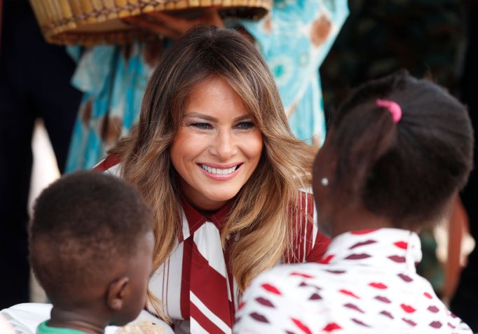 Melania Trumpová v ghanské metropoli Accra v rámci své pětidenní cesty po Africe