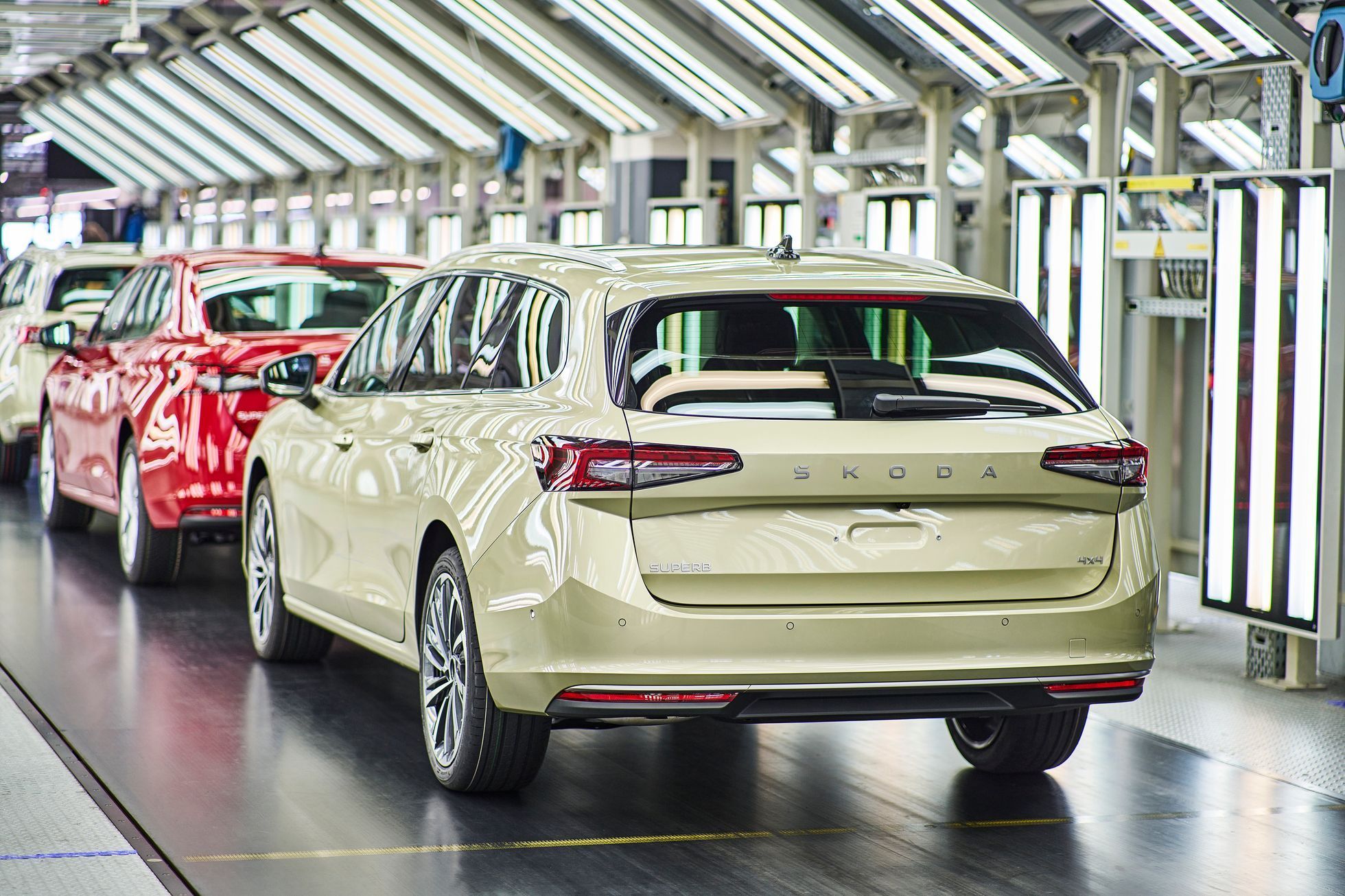 Škoda zahájila výrobu 4. generace Škody Superb