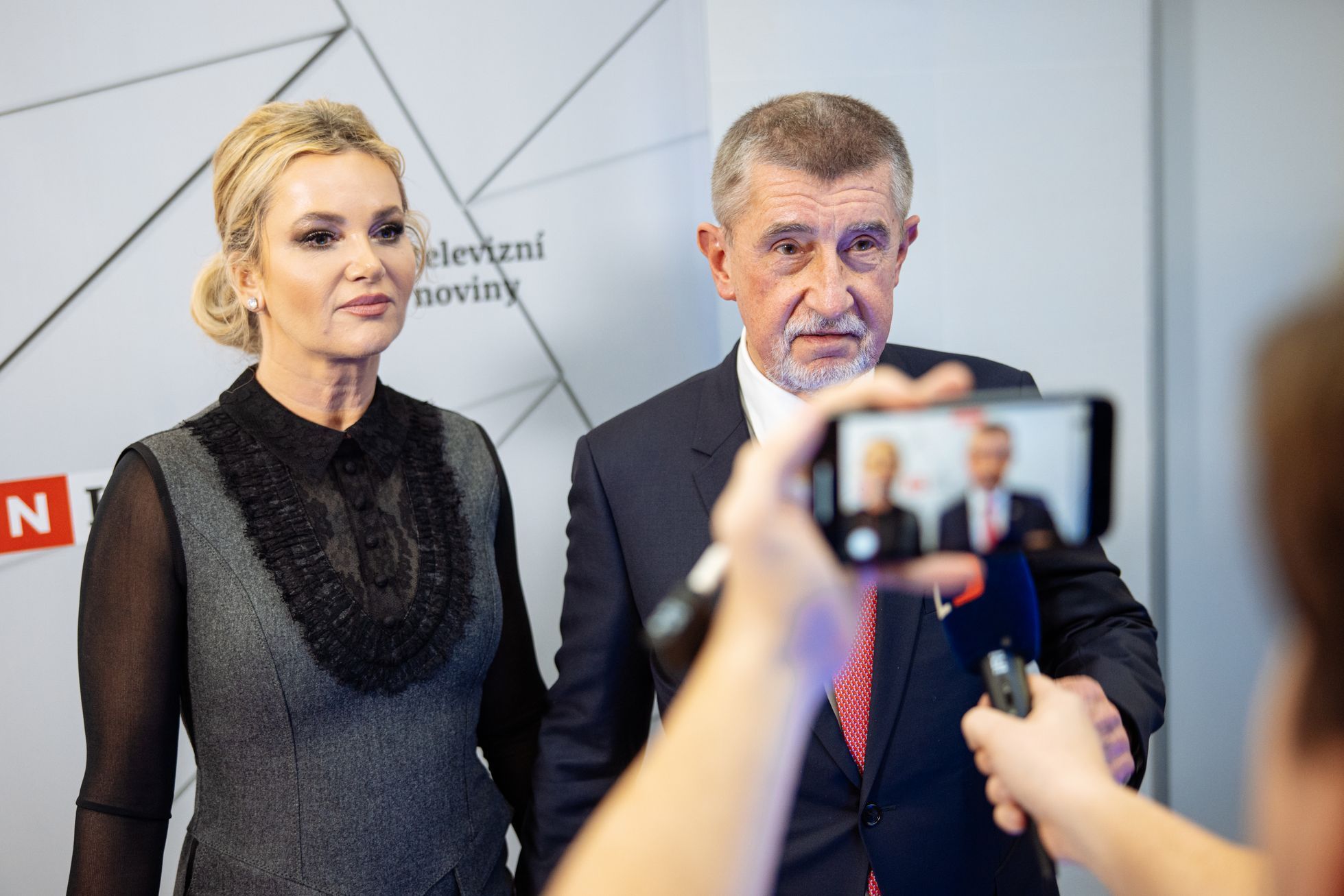 Debata prezidentských kandidátů TV Nova, Andrej Babiš, Monika Babišová