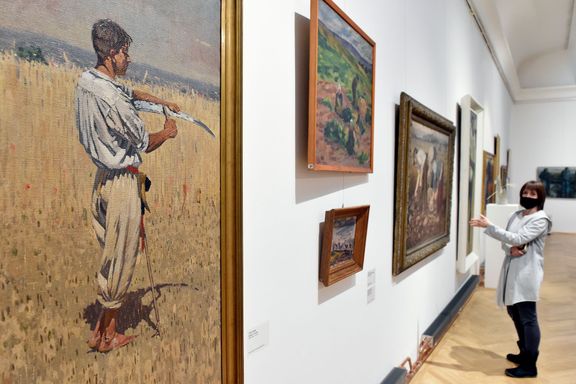 V ostravské galerii si náštěvníci prohlédli výstavu nazvanou Dělník je smrtelný, práce je živá.