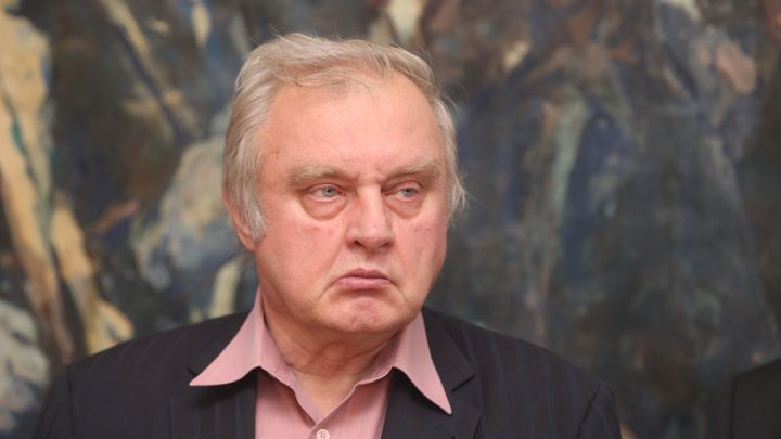 Zemřel údajný dědic miliardového konta ve Švýcarsku. Figuroval v kauze Ransdorf